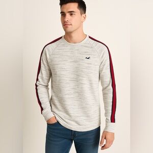 NWT HollisterMen’s Long Sleeve Heathered Knit Tee Medium Stripe Sleeves